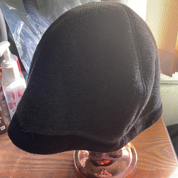 Old Navy Beanie Hat - Picture 3 of 5